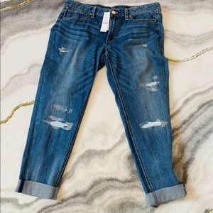 NWT White House Black Market Girlfriend crop denim sz 12